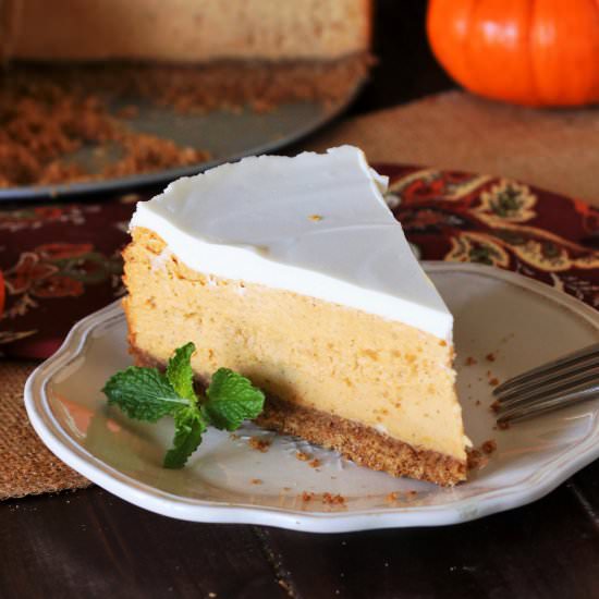 Creamy Pumpkin Cheesecake