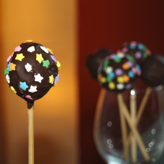 Cookie Ball Pops