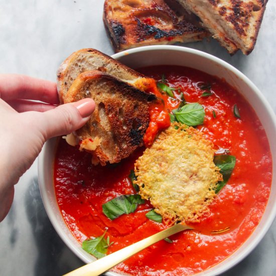 Roasted Tomato & Red Pepper Soup