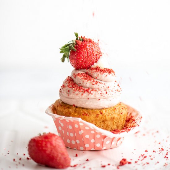 Strawberry Coconut Muffins