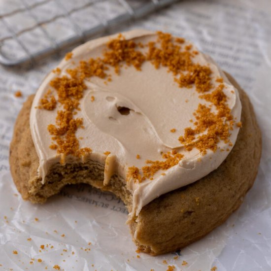 crumbl butter ice cream cookie