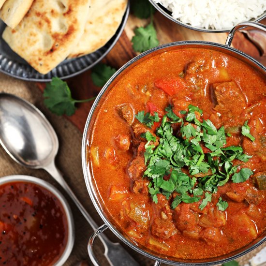 Easy Slow Cooker Beef Curry