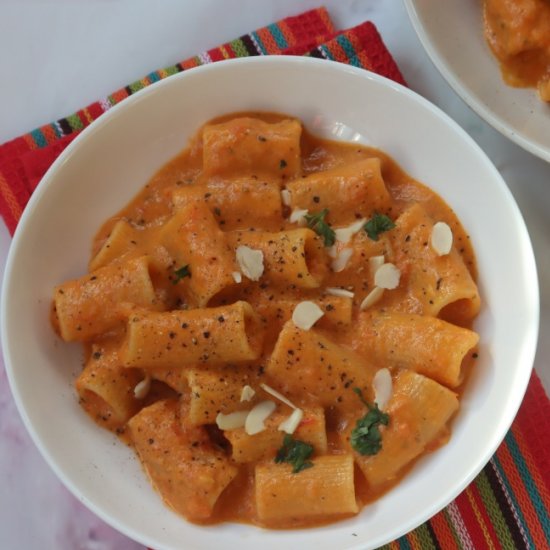 Tomato and Red Bell Pepper Pasta