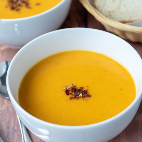 Roasted Spicy Butternut Squash Soup