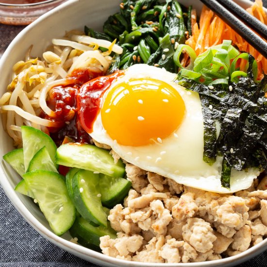 Easy Chicken Bibimbap