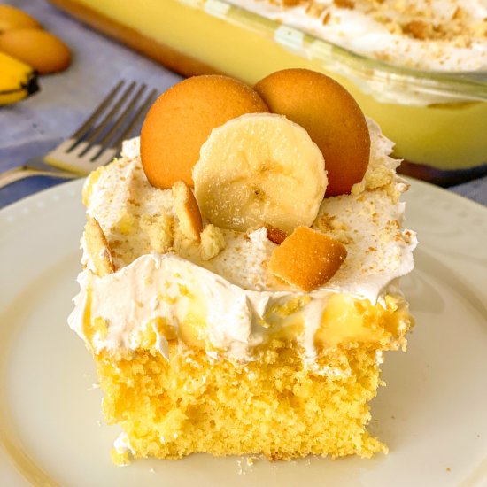 Banana Pudding Poke Cake