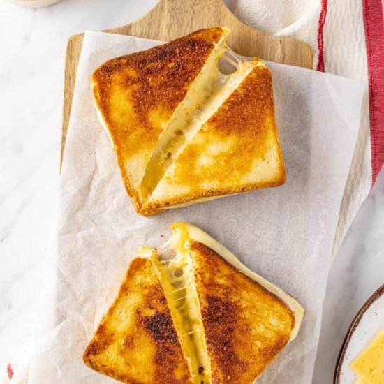 Best Grilled Cheese Sandwich