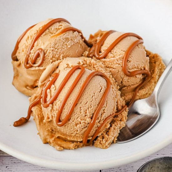 Dulce de leche ice cream