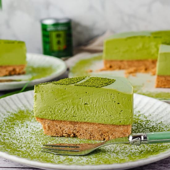 No-bake matcha cheesecake