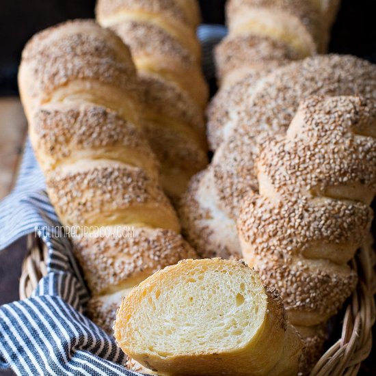 Semolina Bread