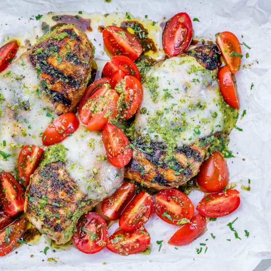 BALSAMIC AND PESTO GRILLED CHICKEN