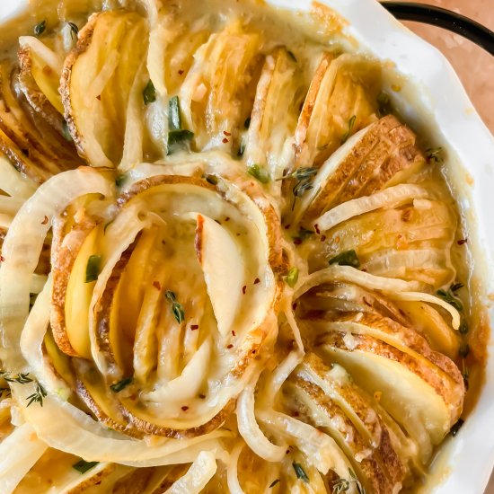 French Onion Potatoes