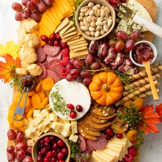 Thanksgiving Charcuterie Board