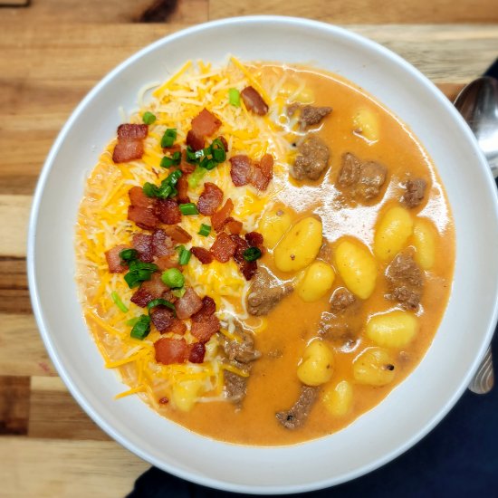 Creamy Cheeseburger Gnocchi Soup