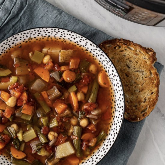 Instant Pot Minestrone Soup