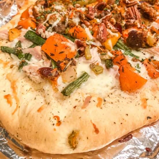 Thanksgiving Leftovers Pizza