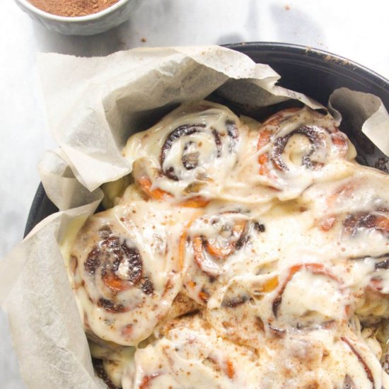 Easy Pumpkin Spice Cinnamon Rolls