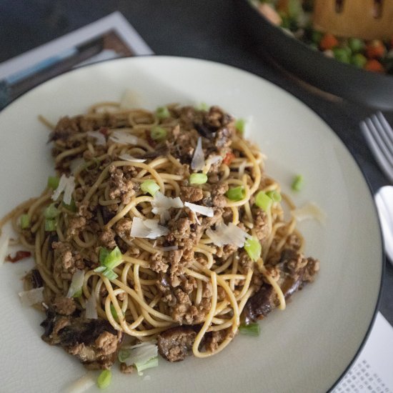 Eggplant and minced pork spaghetti