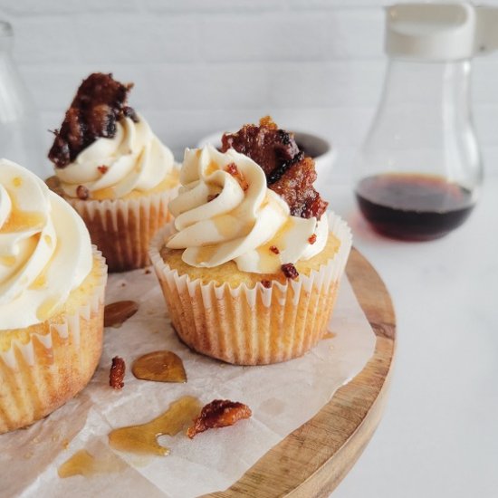 Maple Bacon Cupcakes