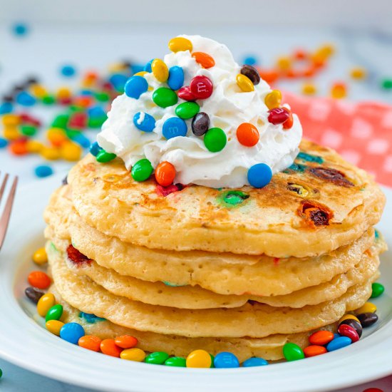 M&M Pancakes