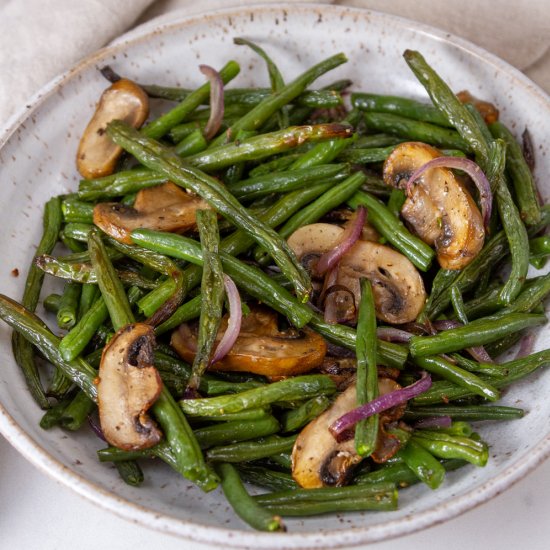 Roasted Green Beans and Mushrooms