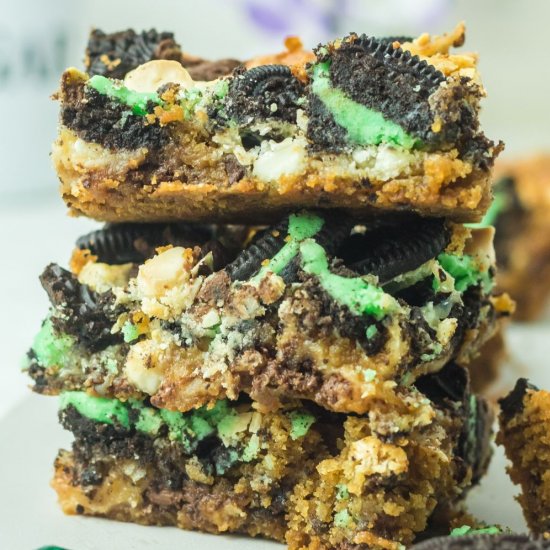 Mint magic cookie bars