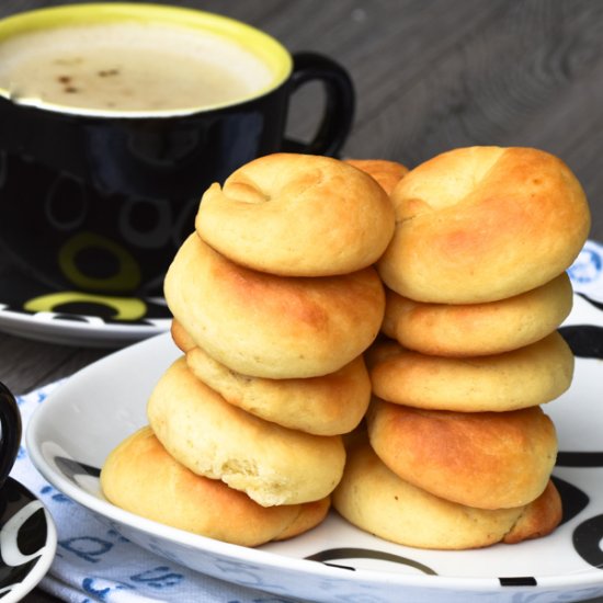 Lebanese Milk Kaak / Kaak Bhaleeb