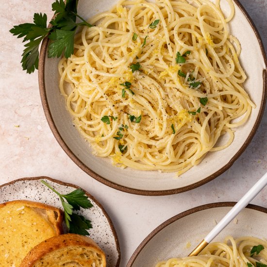 Lemon Garlic Butter Pasta