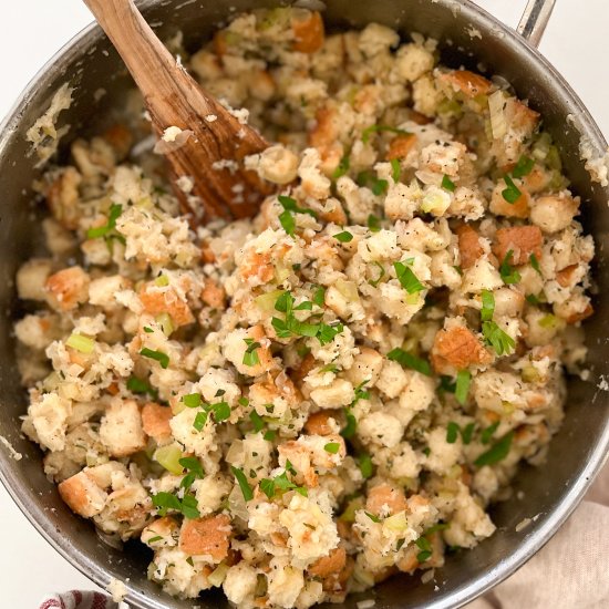 Homemade Classic Stove-Top Stuffing