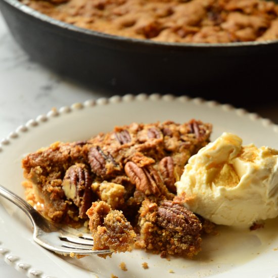 Skillet Pecan Pie