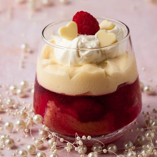 Raspberry & white chocolate trifles