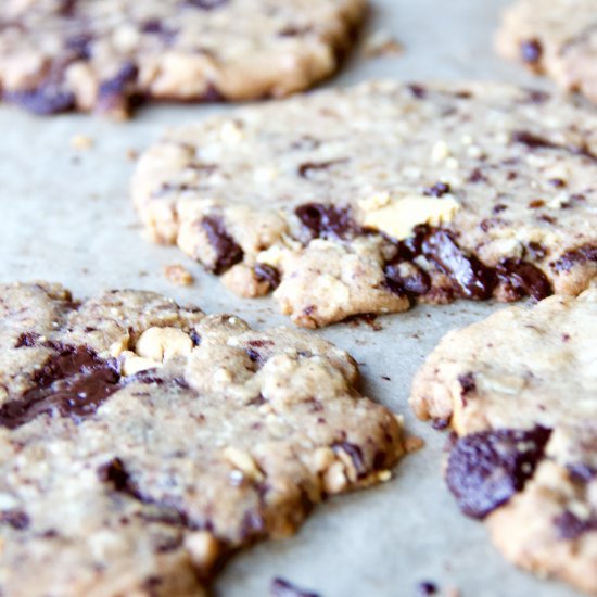 Ultra-Thin Chocolate Chunk Cookies