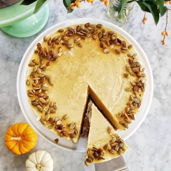 No-Bake Vegan Pumpkin Cheesecake