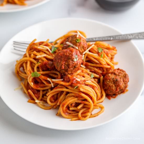 Crock Pot Spaghetti and Meatballs