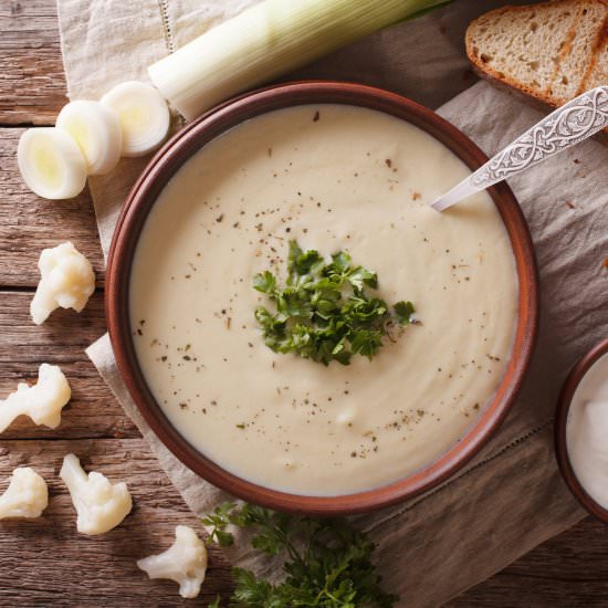 Cauliflower and Leek Soup