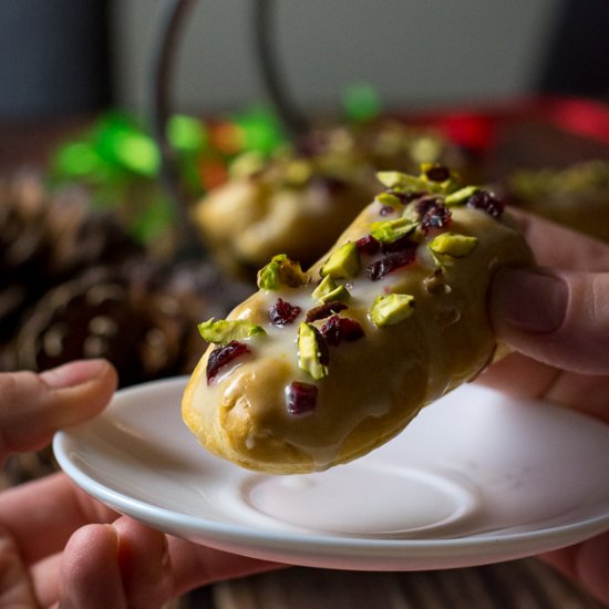 Christmas Eclairs with Orange Crème