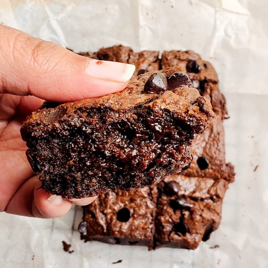 Gooey Healthy Jaggery,Ragi Brownies