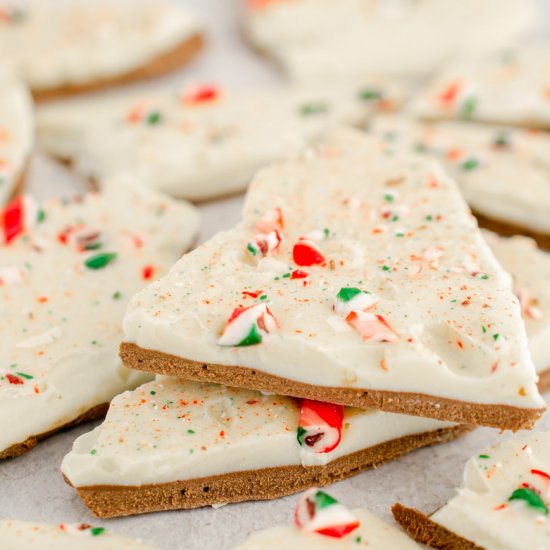 Easy Vegan Peppermint Bark