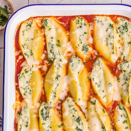 Easy Cheesy Stuffed Pasta Shells