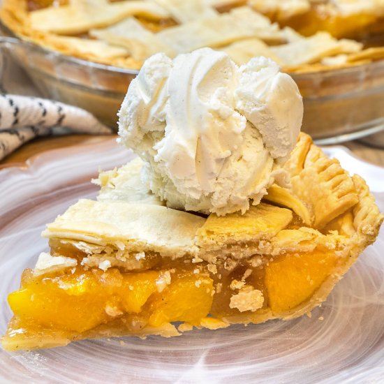 Peach Pie with Canned Peaches