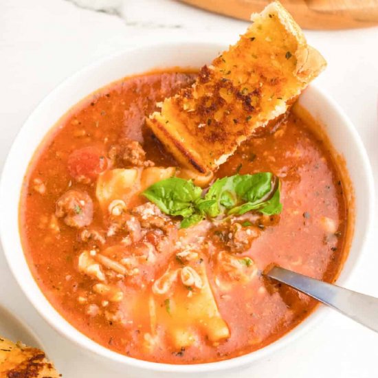 Easy Lasagna Soup