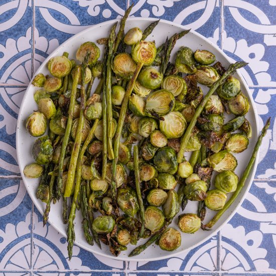 Roasted Brussels Sprouts& Asparagus