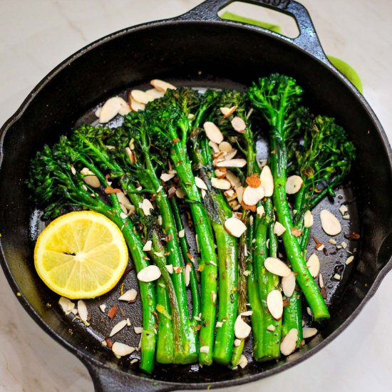 Broccolini and Almonds