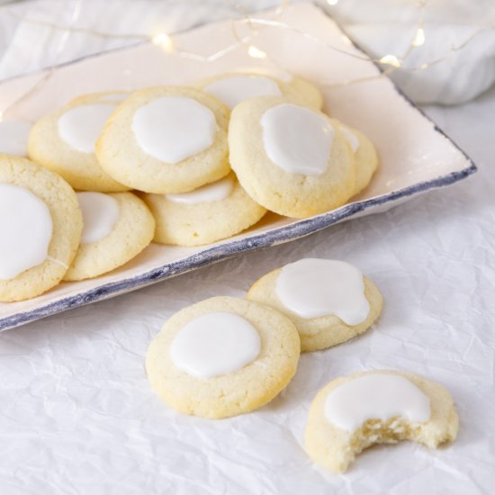 Almond Meltaways Cookies