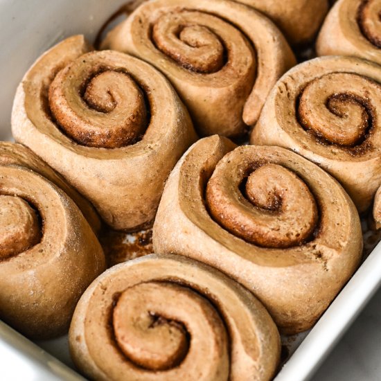 Chai Spiced Cinnamon Rolls