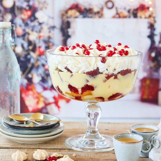 Easy Christmas trifle