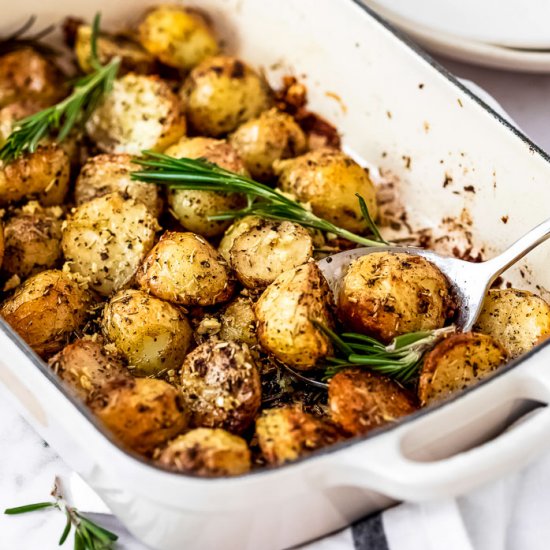 Garlic and Rosemary Potatoes