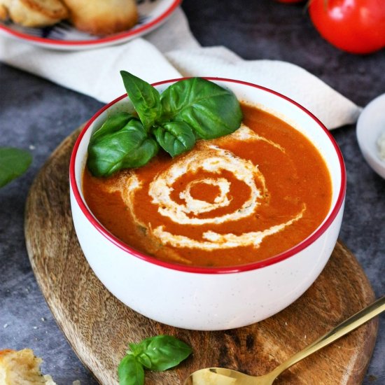 Roasted Tomato Basil Soup