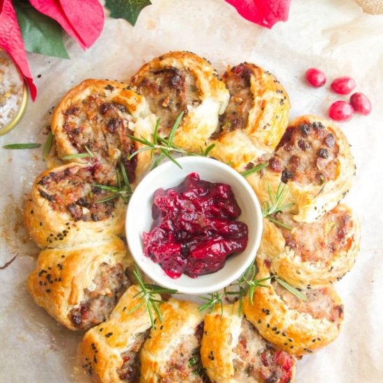 Easy Christmas Sausage Roll Wreath