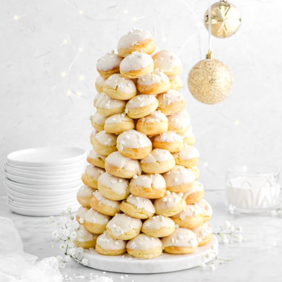 Eggnog Croquembouche